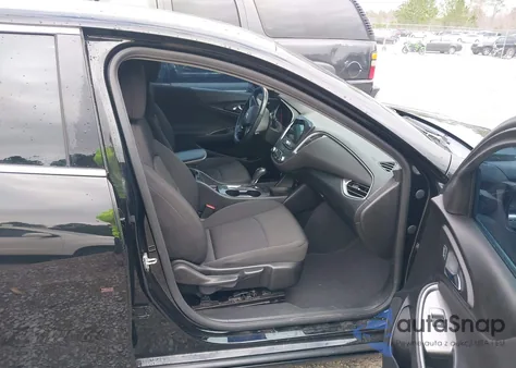 2020 Chevrolet Malibu Fwd Rs z USA, uszkodzony, nr VIN 1G1ZG5ST0LF041990